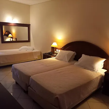 فندق Europa 4*