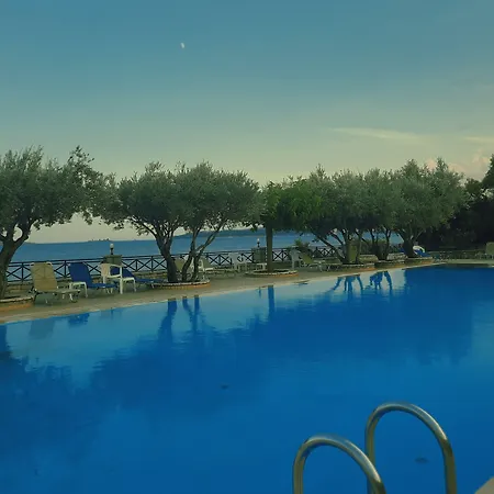 فندق Europa 4*