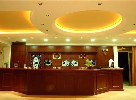 Hotell Europa 4*